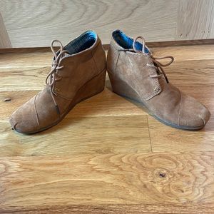 TOMS lace up wedges